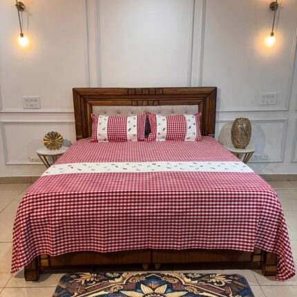Classic Red & White Checkered Cotton Bedsheet Set