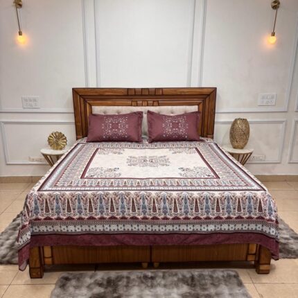 Plum Heritage Framed Medallion Premium Bedsheet Set