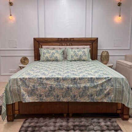 Heritage Reimagined: Premium Indigo & Crimson Ajrakh Bedding